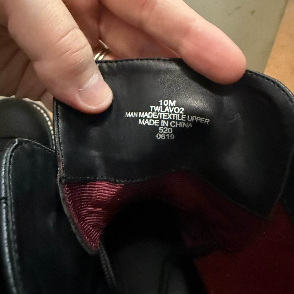 Women's Black Tommy Hilfiger boots - Picture 4 of 4